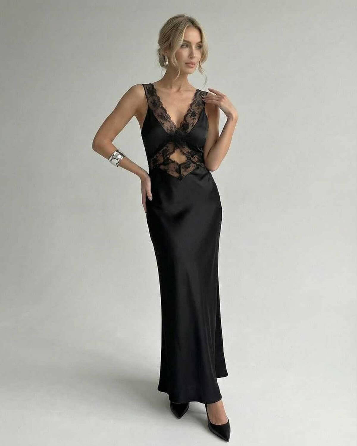 Black Gown V-Neck Sleeveless Maxi Dress | Black-Tie Events, Cocktail Hour, Day-to-Night & Brunch, front view | Ramblion | SKU: SMX-55874-black-L-4525,SMX-55874-black-M-8639,SMX-55874-black-S-3760,SMX-55874-black-XL-5232,SMX-55874-black-XS-6516