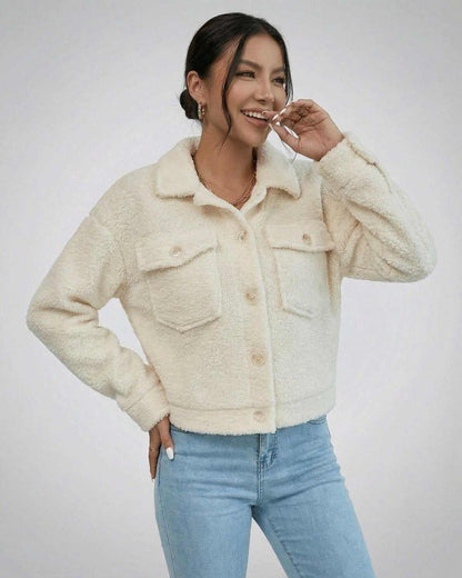 Aspen Jacket – Women’s Faux Fur Jacket with Lapel Collar from RAMBLION, ideal for cold-weather layering.