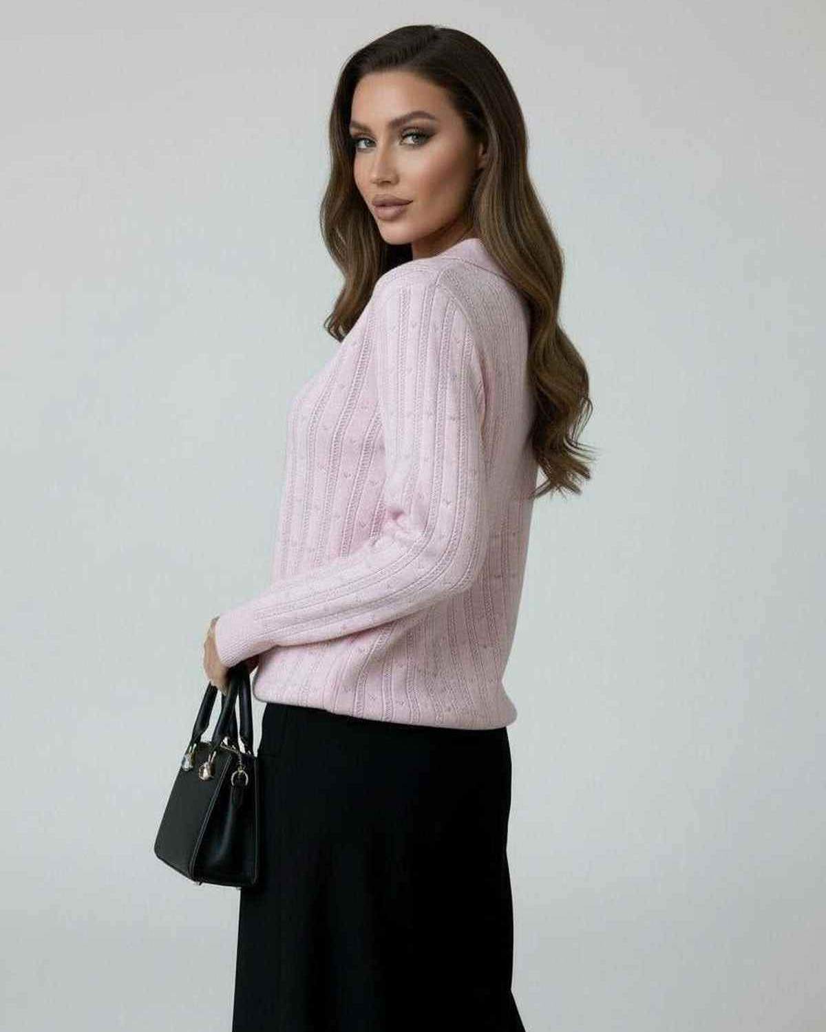 Elif Sweater in charming pink, 100% cotton, long sleeves, versatile for casual and office wear, by RAMBLION.