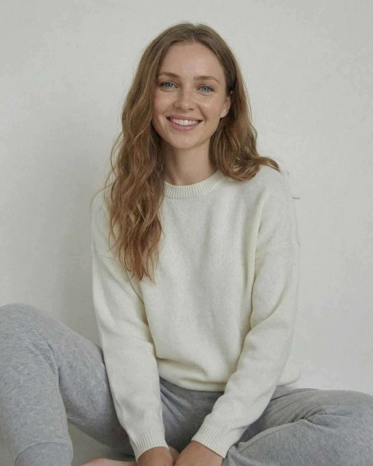 Biot Pullover by RAMBLION, white luxurious wool pullover, soft, relaxed fit, perfect for layering and everyday wear.