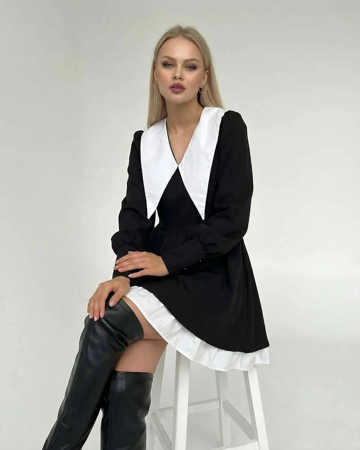 Black Bodycon V-Neck Long Sleeve Mini Dress | Guest of Wedding, front view | Ramblion | SKU: VMD-82457-black-L-837,VMD-82457-black-M-1002,VMD-82457-black-S-2329,VMD-82457-black-XL-5912,VMD-82457-black-XS-4671