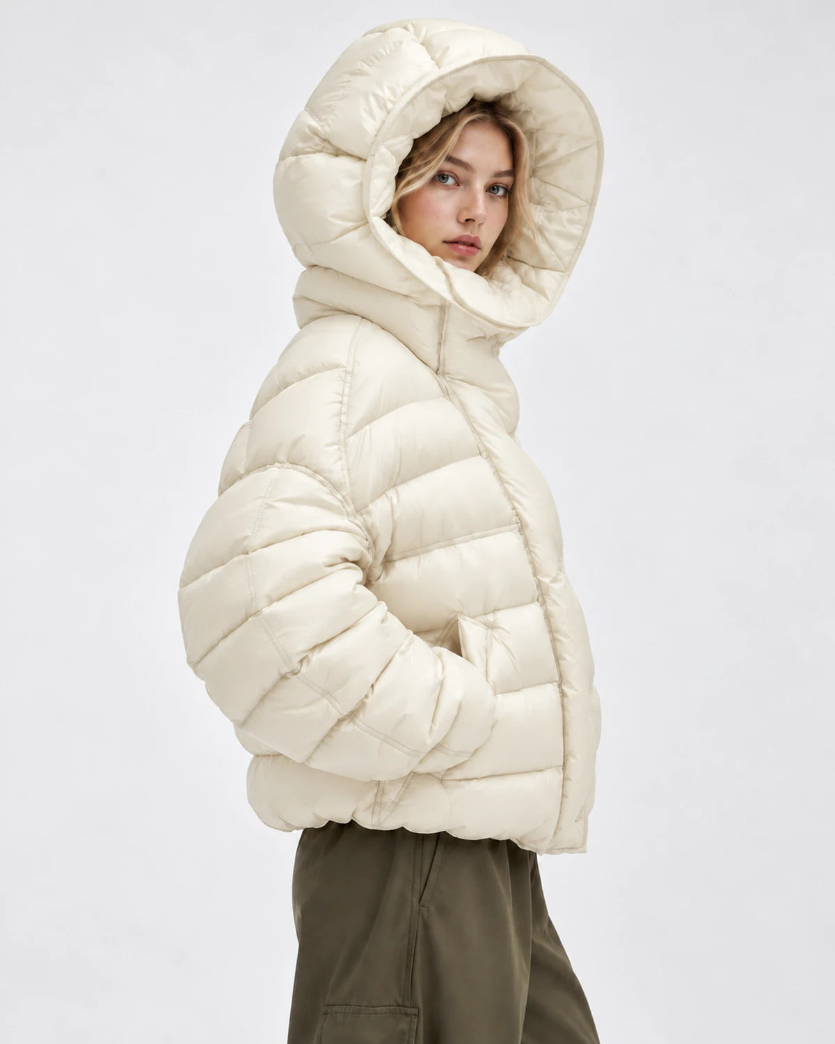 Brisanne Jackets — Off White | SKU: RB-974c9a-offwhite-XS,RB-974c9a-offwhite-S,RB-974c9a-offwhite-M,RB-974c9a-offwhite-L