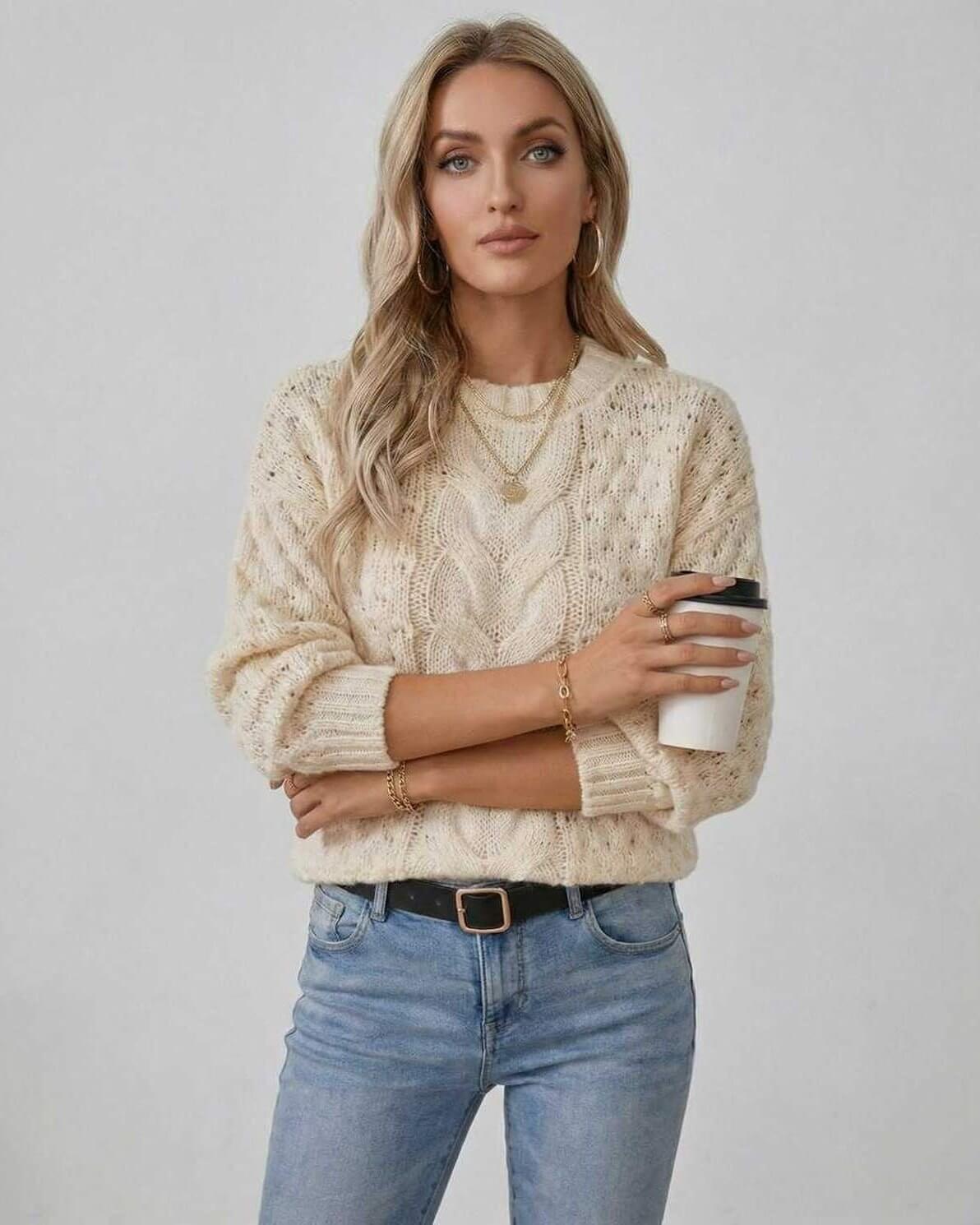 Buxy Sweater in beige cable knit, stylish and cozy, perfect for fall layering by RAMBLION.