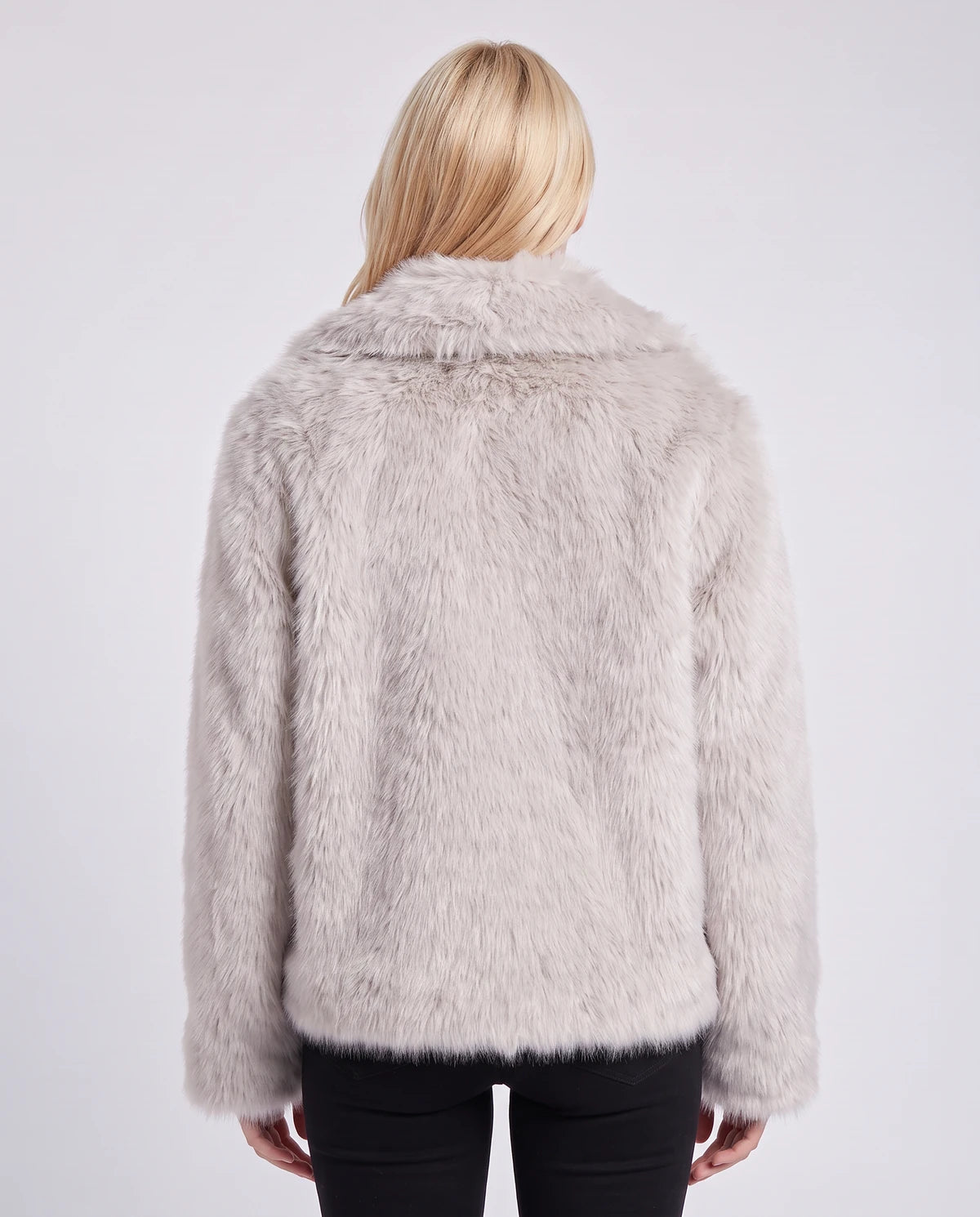 Cesarine Jackets — Beige | SKU: RB-d02790-beige-XS,RB-d02790-beige-S,RB-d02790-beige-M,RB-d02790-beige-L