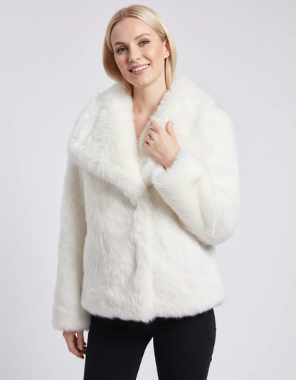Cesarine Jackets — White | SKU: RB-d02790-white-XS,RB-d02790-white-S,RB-d02790-white-M,RB-d02790-white-L