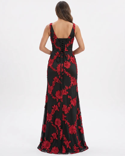 Doriane Maxi Dresses — Black Red | SKU: RB-727b5c-blackred-2,RB-727b5c-blackred-4,RB-727b5c-blackred-6,RB-727b5c-blackred-8,RB-727b5c-blackred-10,RB-727b5c-blackred-12,RB-727b5c-blackred-14,RB-727b5c-blackred-16,RB-727b5c-blackred-16W,RB-727b5c-blackred-18W,RB-727b5c-blackred-20W,RB-727b5c-blackred-22W