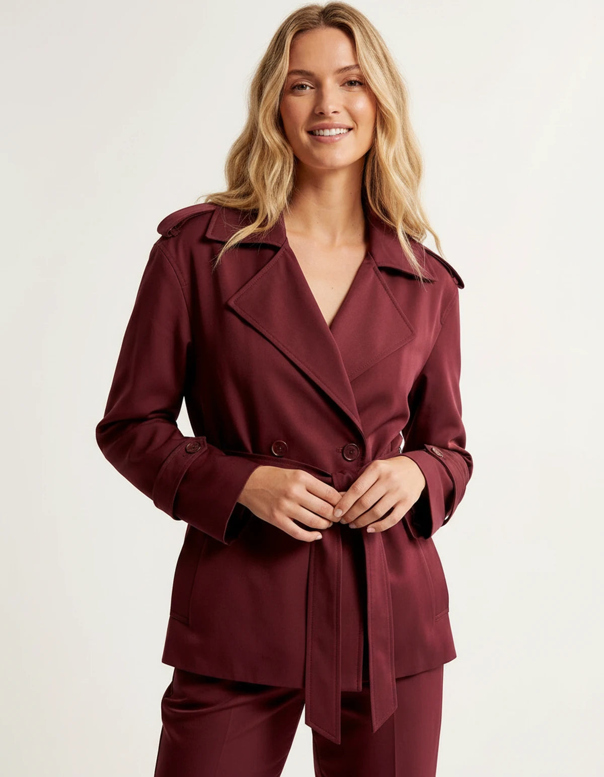 Escala Jackets — Red | SKU: RB-52b997-red-XS,RB-52b997-red-S,RB-52b997-red-M,RB-52b997-red-L