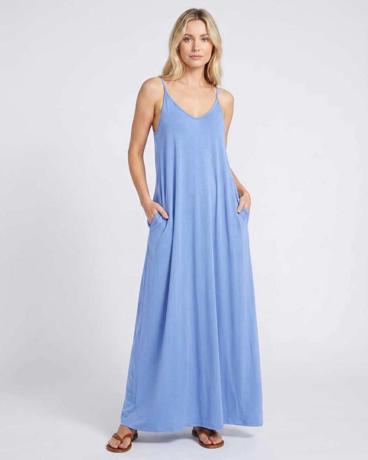 Ramblion Eva maxi dress — v-neck neckline · styled view 8 · styled for prom season