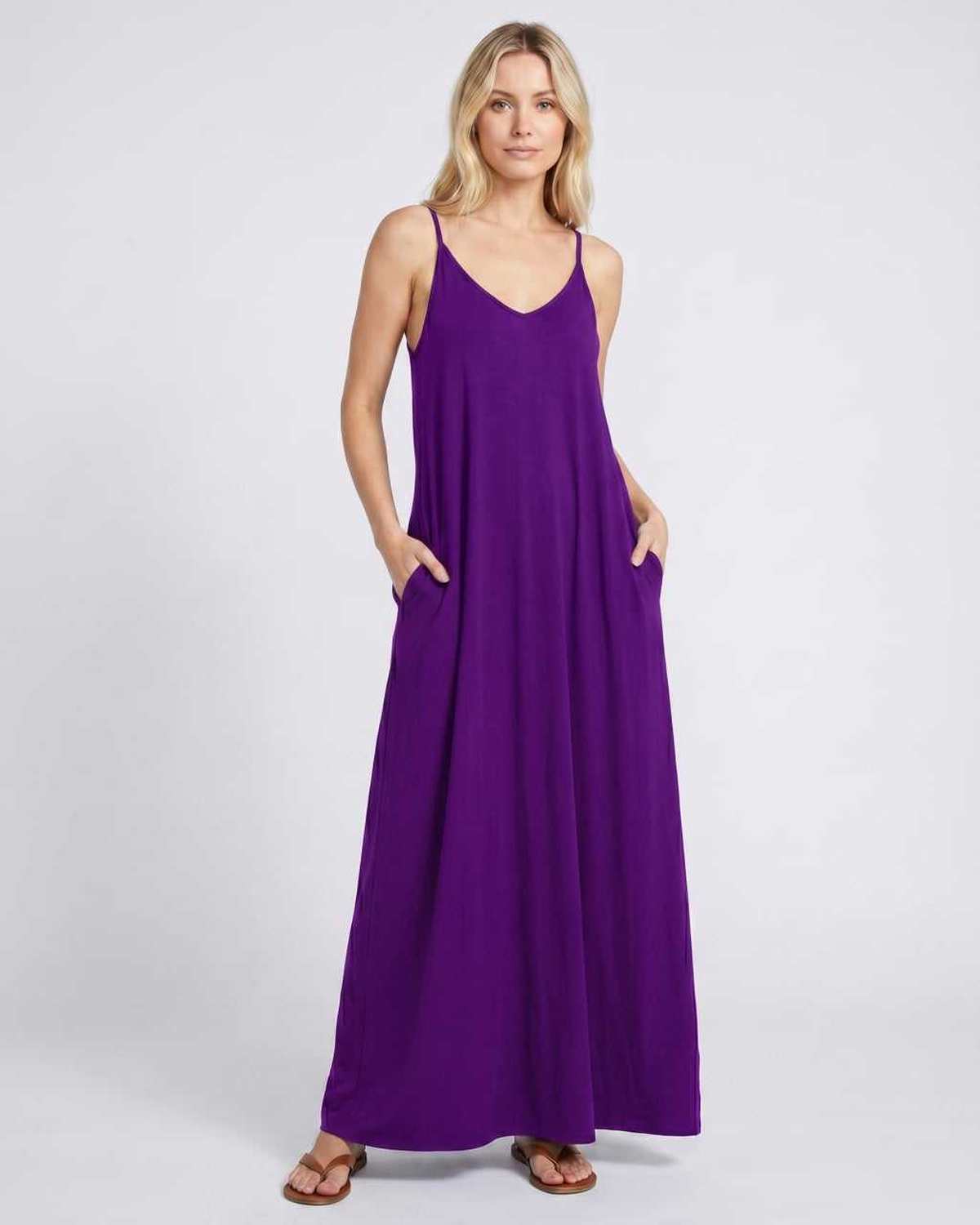 Ramblion Eva maxi dress — v-neck neckline · styled view 29 · styled for prom season