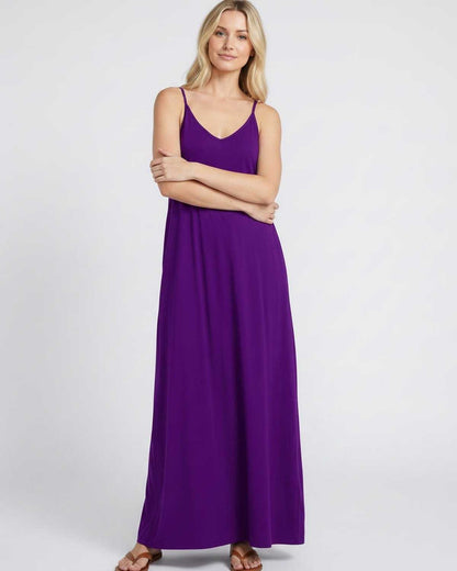 Ramblion Eva maxi dress — v-neck neckline · styled view 33 · styled for prom season