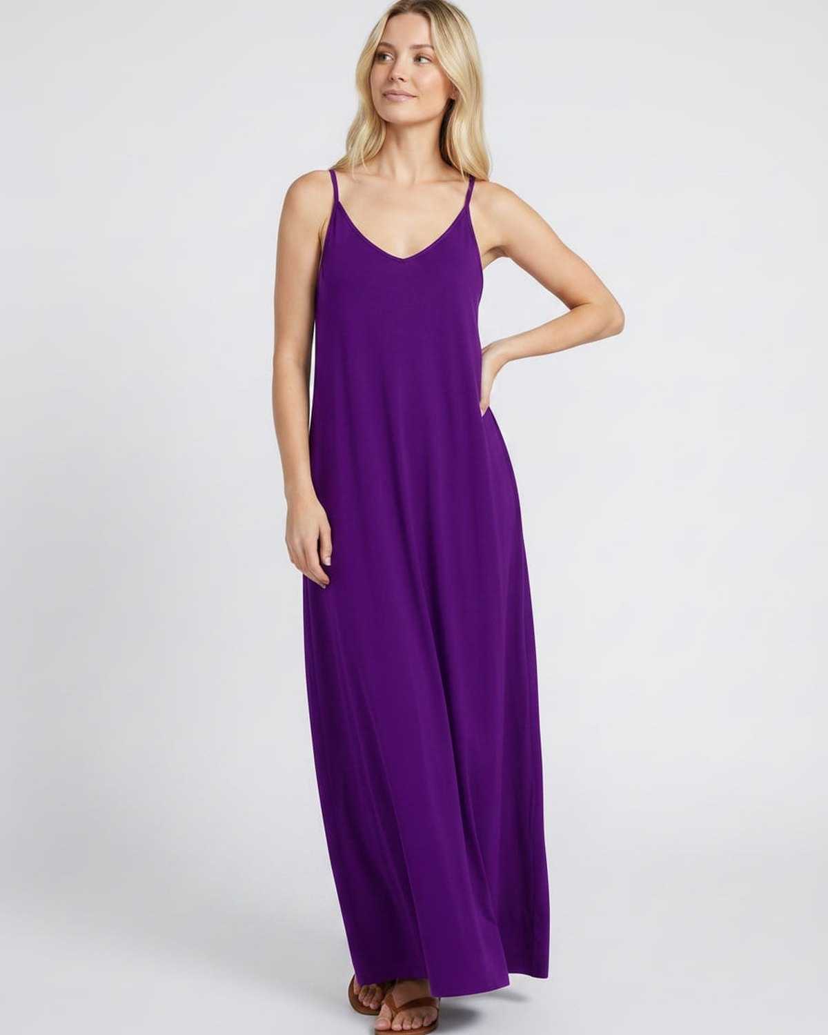 Ramblion Eva maxi dress — v-neck neckline · styled view 34 · styled for prom season