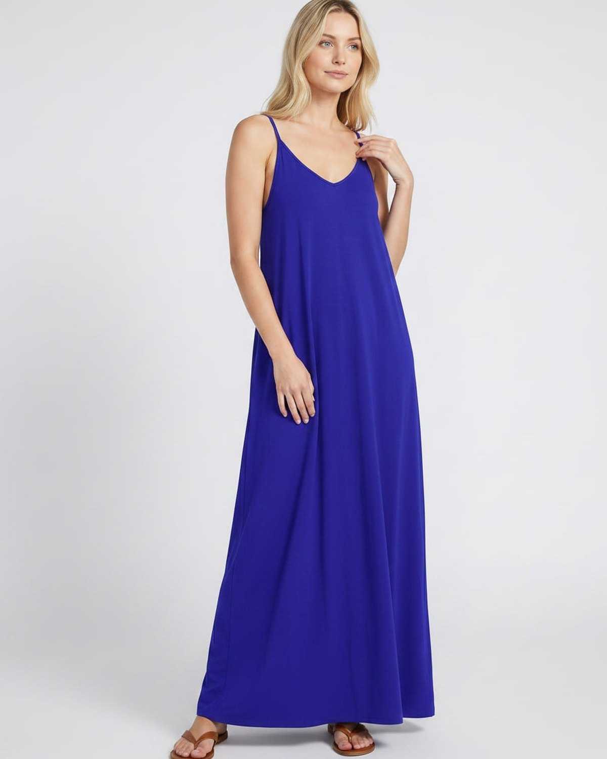 Ramblion Eva maxi dress — v-neck neckline · styled view 53 · styled for prom season