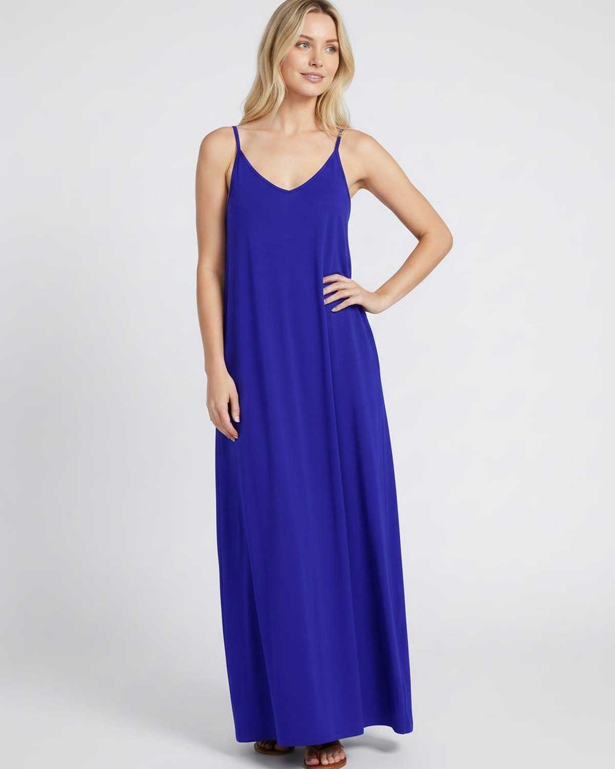 Ramblion Eva maxi dress — v-neck neckline · styled view 54 · styled for prom season