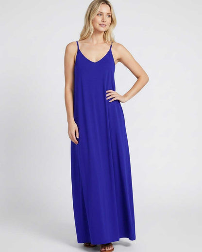 Ramblion Eva maxi dress — v-neck neckline · styled view 54 · styled for prom season
