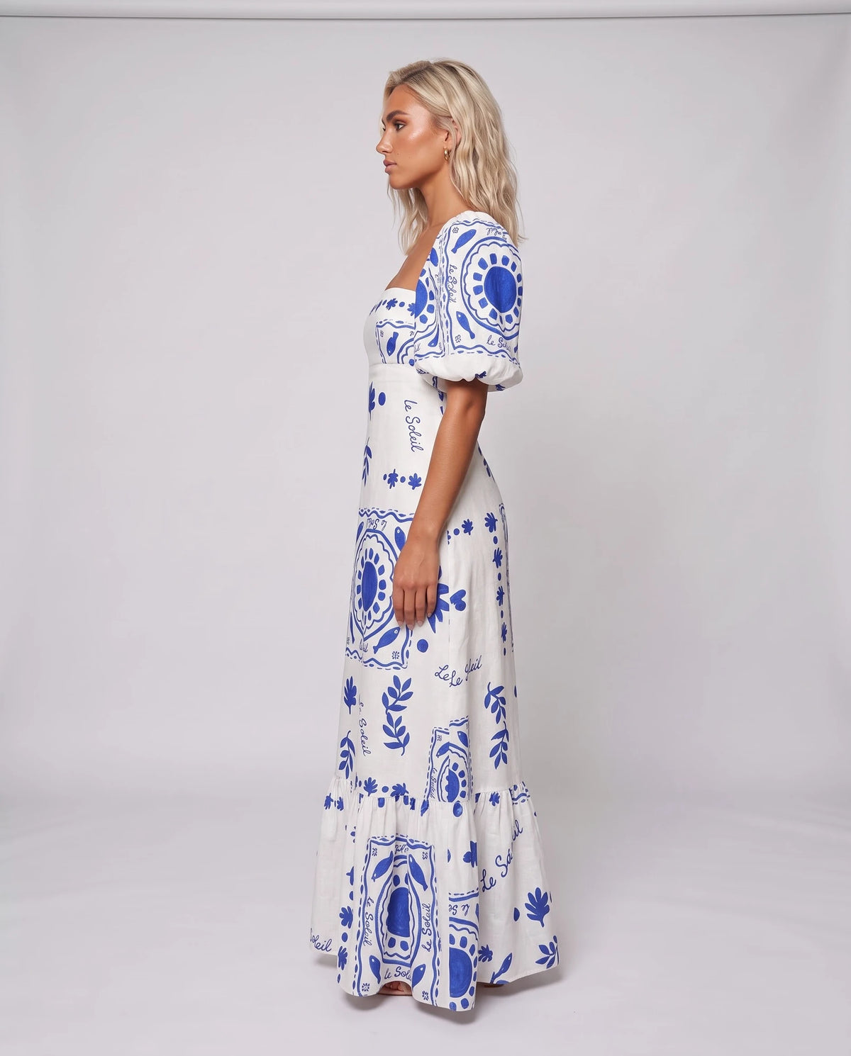 Evanthia Maxi Dresses — White | SKU: RB-3dccb4-white-XS,RB-3dccb4-white-S,RB-3dccb4-white-M,RB-3dccb4-white-L,RB-3dccb4-white-XL,RB-3dccb4-white-2XL