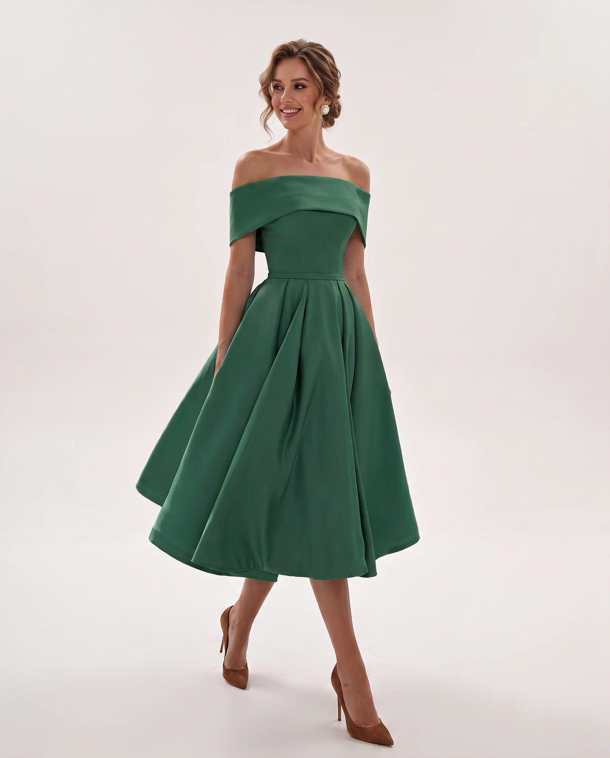 Freesia Midi Dresses — Green