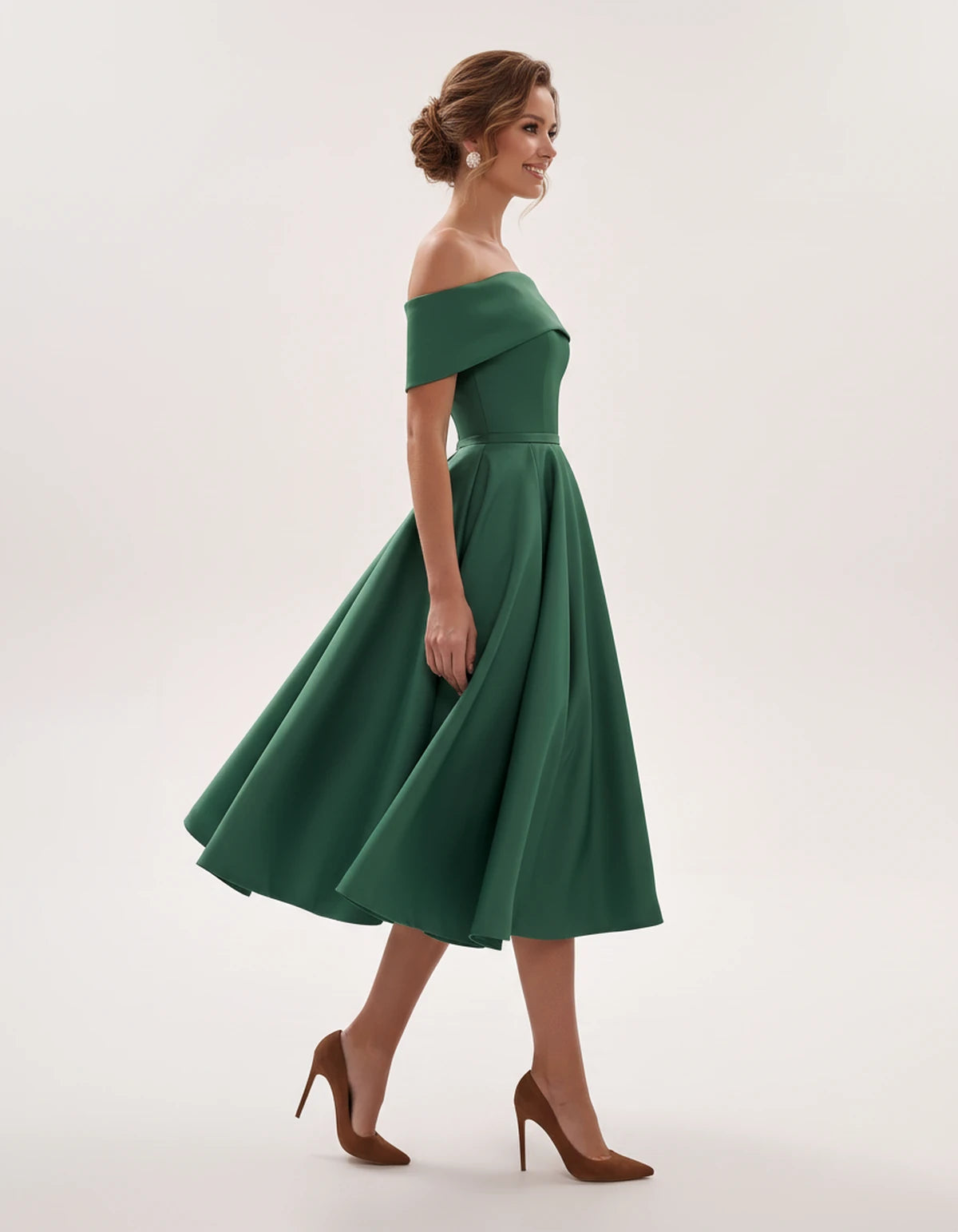Freesia Midi Dresses — Green | SKU: RB-4767d9-green-2,RB-4767d9-green-4,RB-4767d9-green-6,RB-4767d9-green-8,RB-4767d9-green-10,RB-4767d9-green-12,RB-4767d9-green-14,RB-4767d9-green-16,RB-4767d9-green-16W,RB-4767d9-green-18W,RB-4767d9-green-20W,RB-4767d9-green-22W