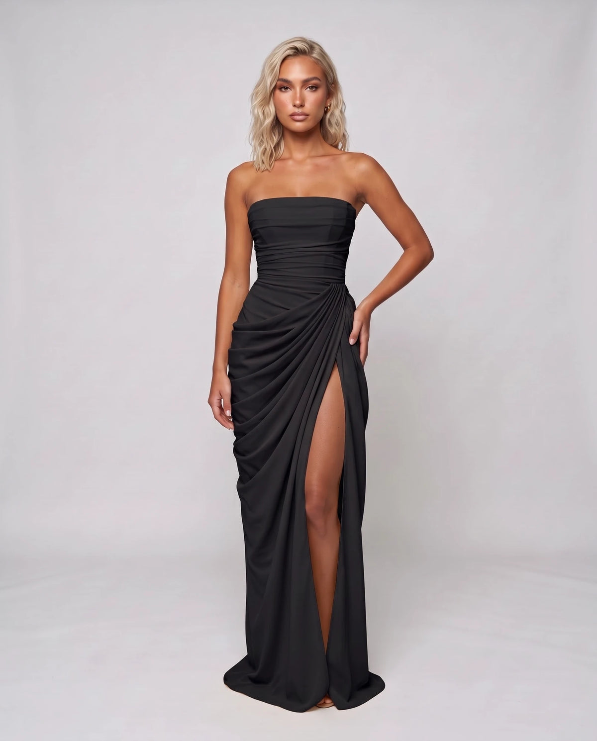 Giralda Maxi Dresses — Black | SKU: RB-f4dfc6-black-XS,RB-f4dfc6-black-S,RB-f4dfc6-black-M,RB-f4dfc6-black-L,RB-f4dfc6-black-XL,RB-f4dfc6-black-2XL