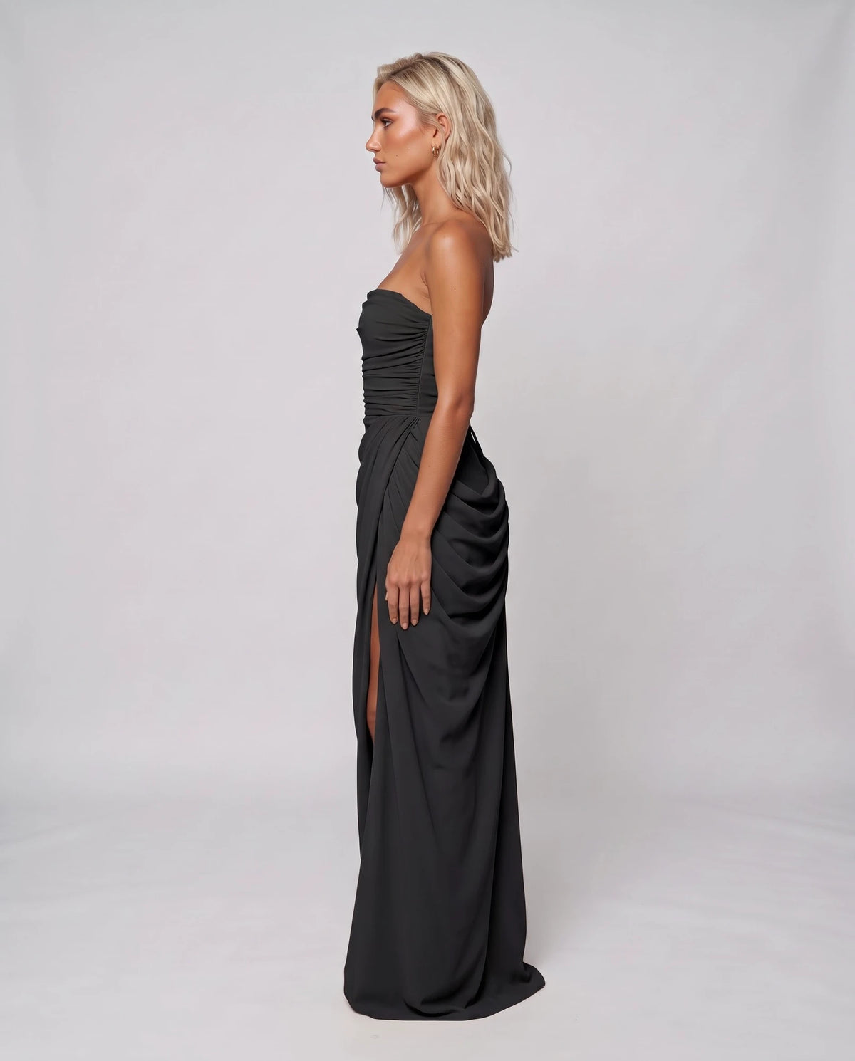Giralda Maxi Dresses — Black | SKU: RB-f4dfc6-black-XS,RB-f4dfc6-black-S,RB-f4dfc6-black-M,RB-f4dfc6-black-L,RB-f4dfc6-black-XL,RB-f4dfc6-black-2XL