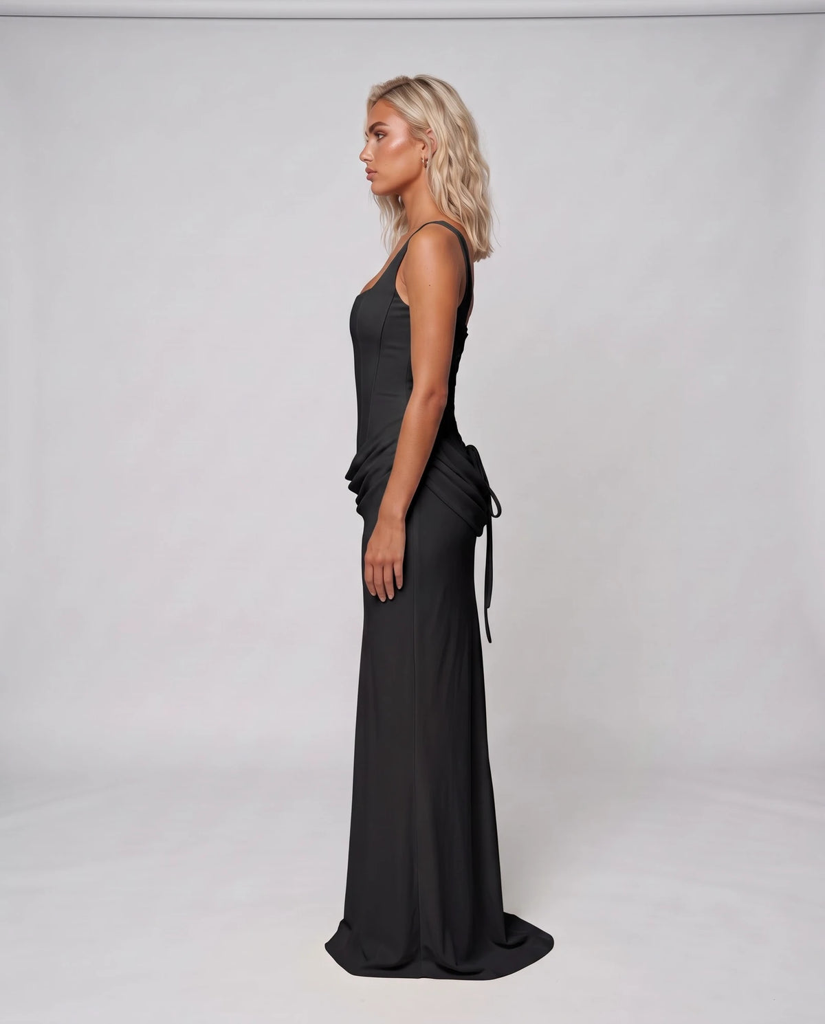 Guenelle Maxi Dresses — Black | SKU: RB-f46f96-black-XS,RB-f46f96-black-S,RB-f46f96-black-M,RB-f46f96-black-L