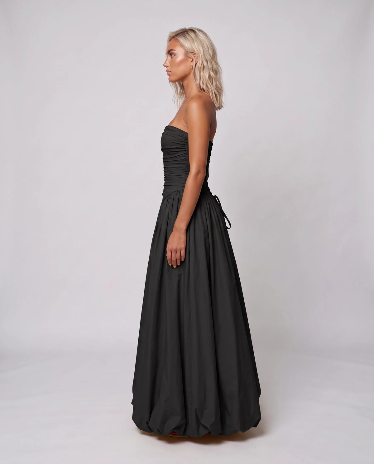 Giralda Maxi Dresses — Black | SKU: RB-f4dfc6-black-XS,RB-f4dfc6-black-S,RB-f4dfc6-black-M,RB-f4dfc6-black-L