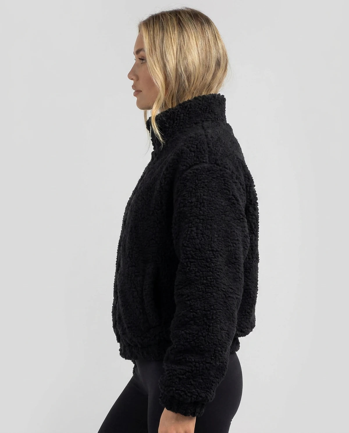 Hesperia Jackets — Black | SKU: RB-95b70c-black-XS,RB-95b70c-black-S,RB-95b70c-black-M,RB-95b70c-black-L,RB-95b70c-black-XL,RB-95b70c-black-2XL