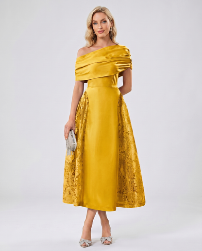 Veloria Midi Dress