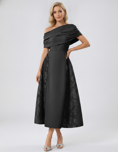 Veloria Midi Dress