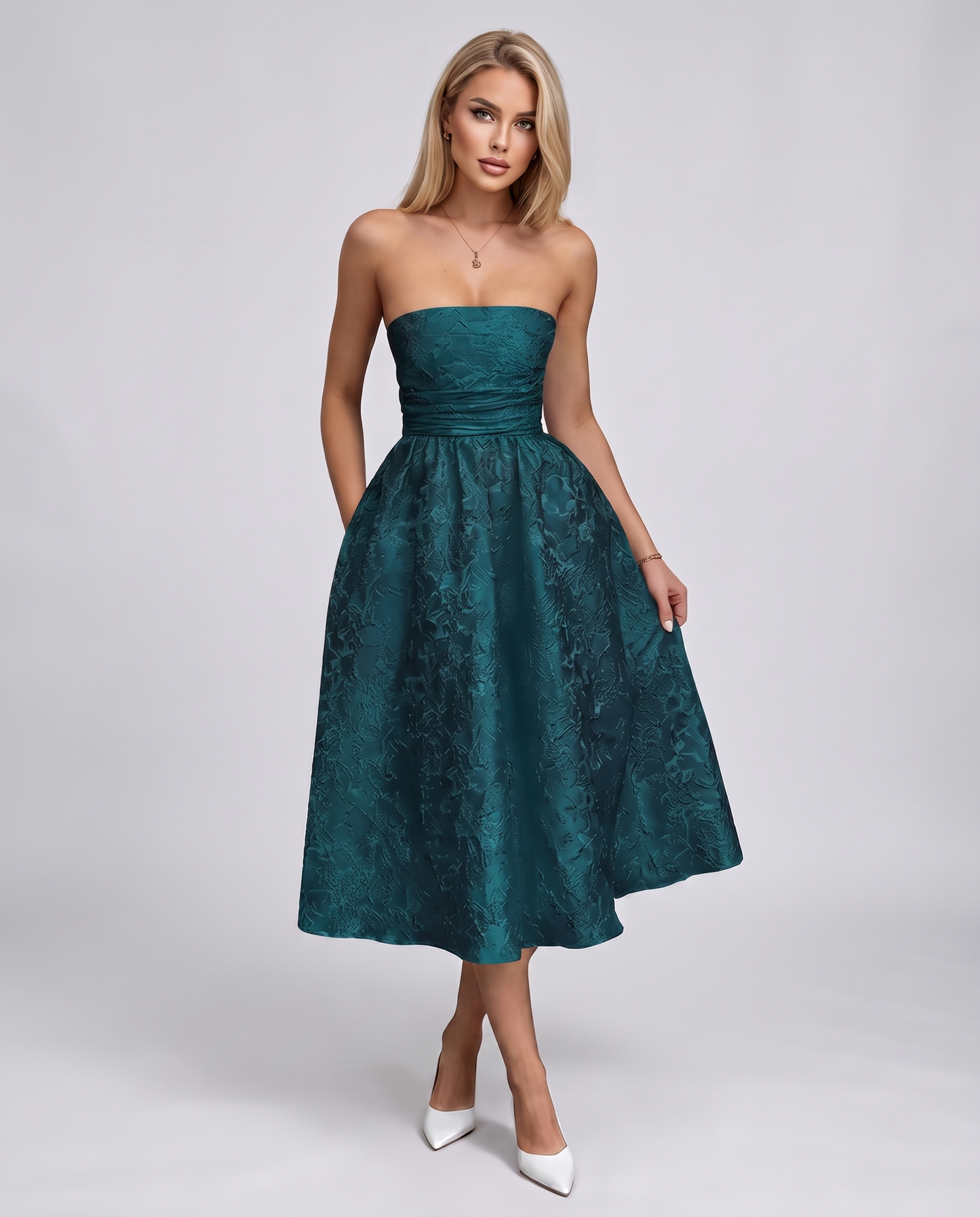Lumiera Midi Dress