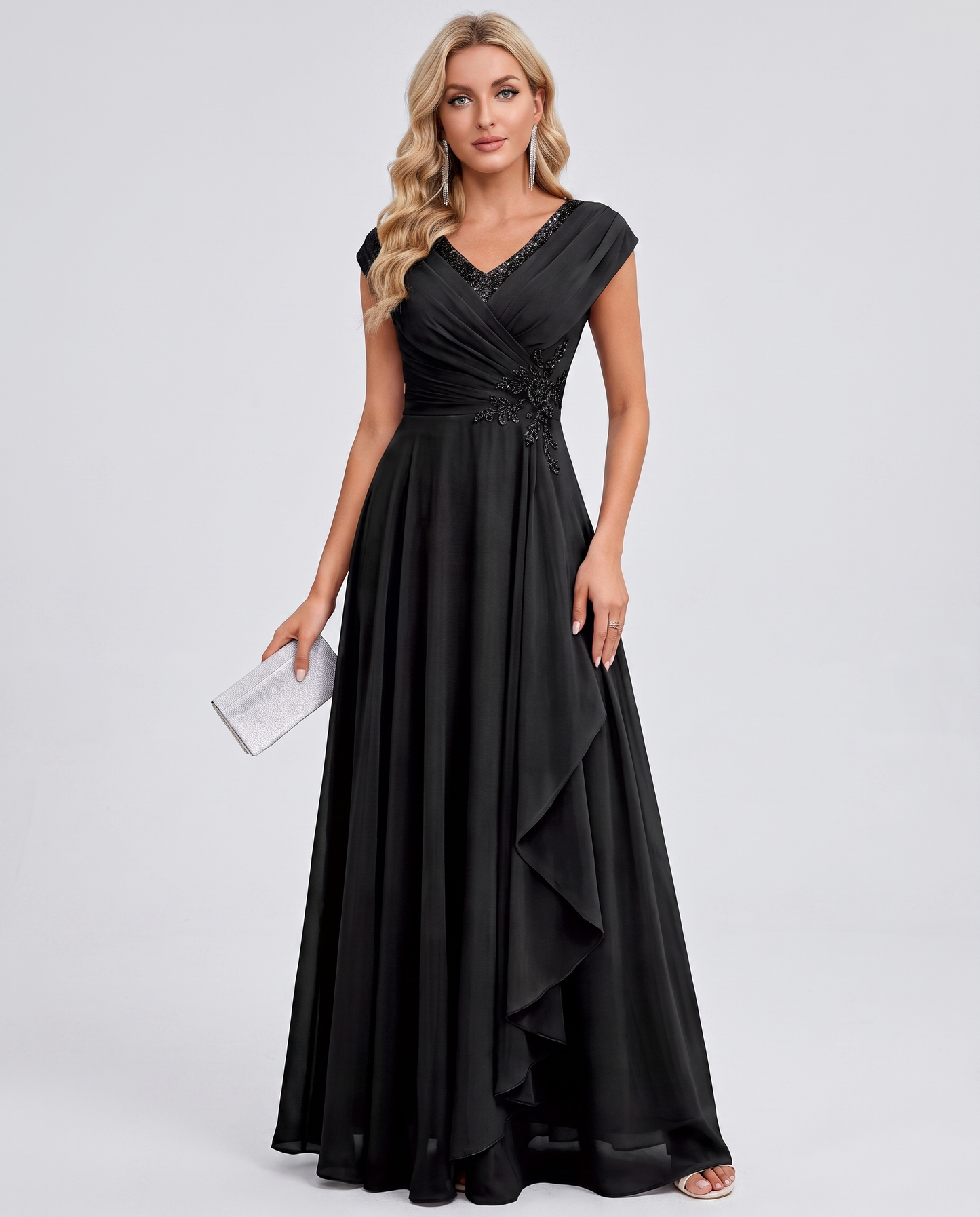 Elaris Maxi Dress