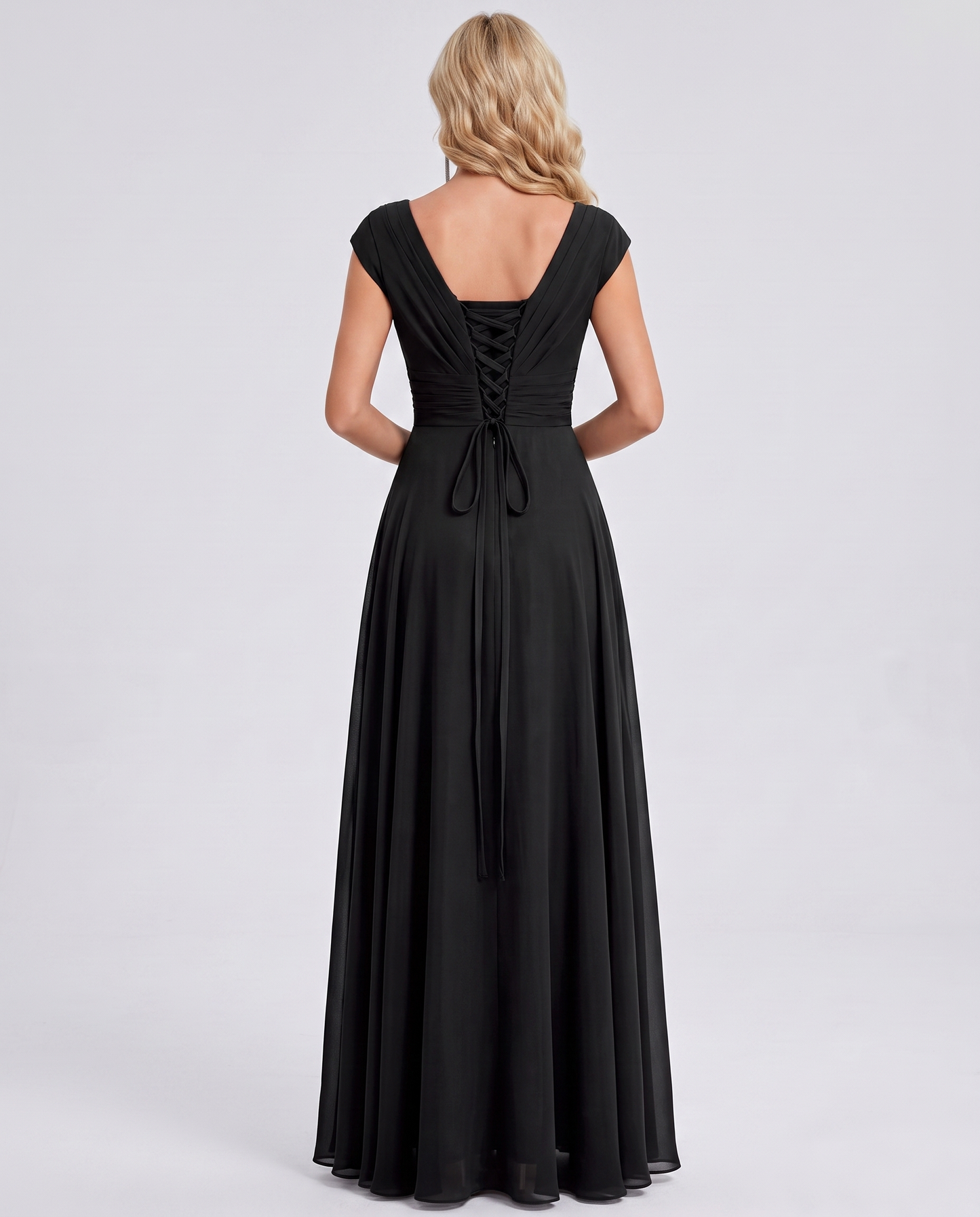 Elaris Maxi Dress