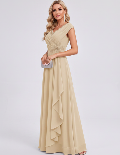 Elaris Maxi Dress