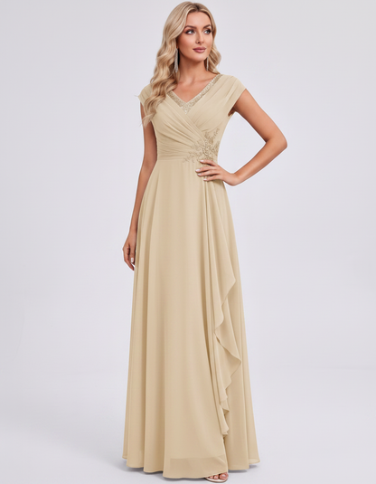 Elaris Maxi Dress