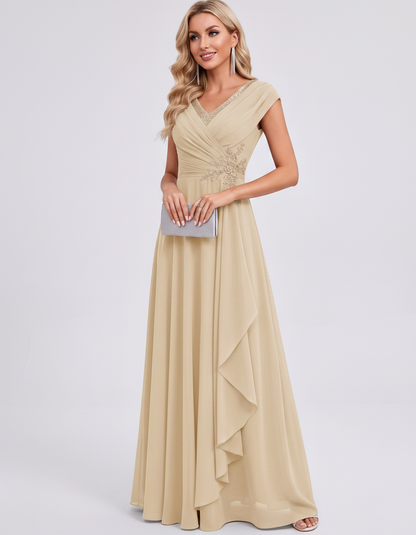 Elaris Maxi Dress