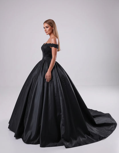 Isaura Maxi Dresses — Black | SKU: RB-6d8ae1-black-2,RB-6d8ae1-black-4,RB-6d8ae1-black-6,RB-6d8ae1-black-8,RB-6d8ae1-black-10,RB-6d8ae1-black-12,RB-6d8ae1-black-14,RB-6d8ae1-black-16,RB-6d8ae1-black-16W,RB-6d8ae1-black-18W,RB-6d8ae1-black-20W,RB-6d8ae1-black-22W
