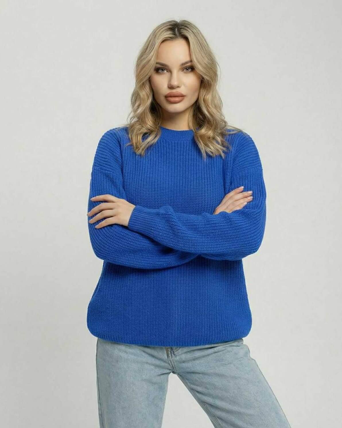Kolo Sweater by RAMBLION in vibrant blue, featuring a relaxed fit, ideal for casual outings and stylish office looks.