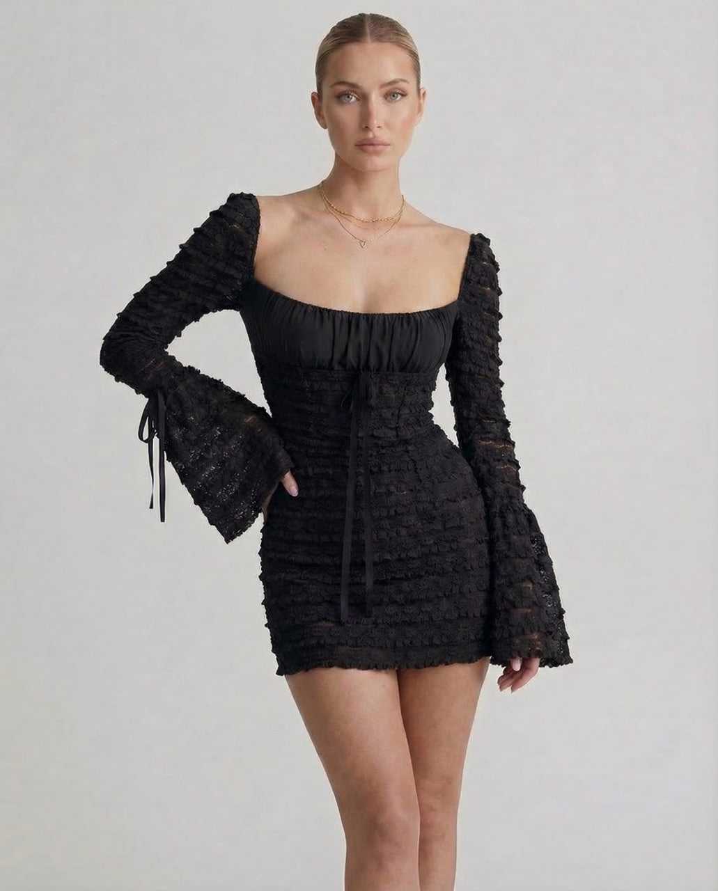 Lampione Maxi Dress, black mini dress, elegant silhouette, RAMBLION, perfect for parties and special occasions.