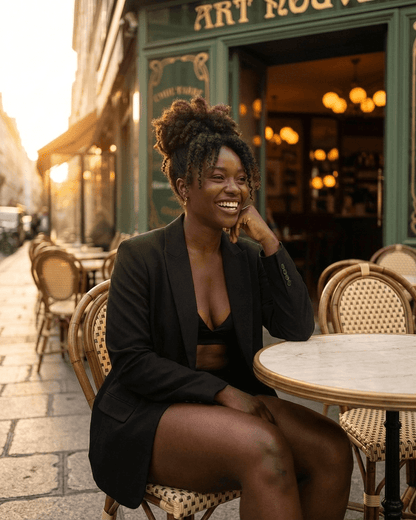 Loa Blazer worn by a smiling woman, showcasing vintage sophistication and modern style for casual outings. RAMBLION brand.