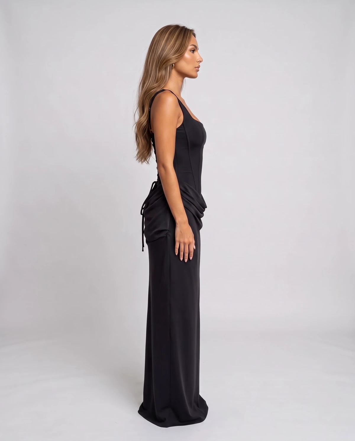 Lyonesse Maxi Dresses — Black | SKU: RB-2b46d8-black-XS,RB-2b46d8-black-S,RB-2b46d8-black-M,RB-2b46d8-black-L