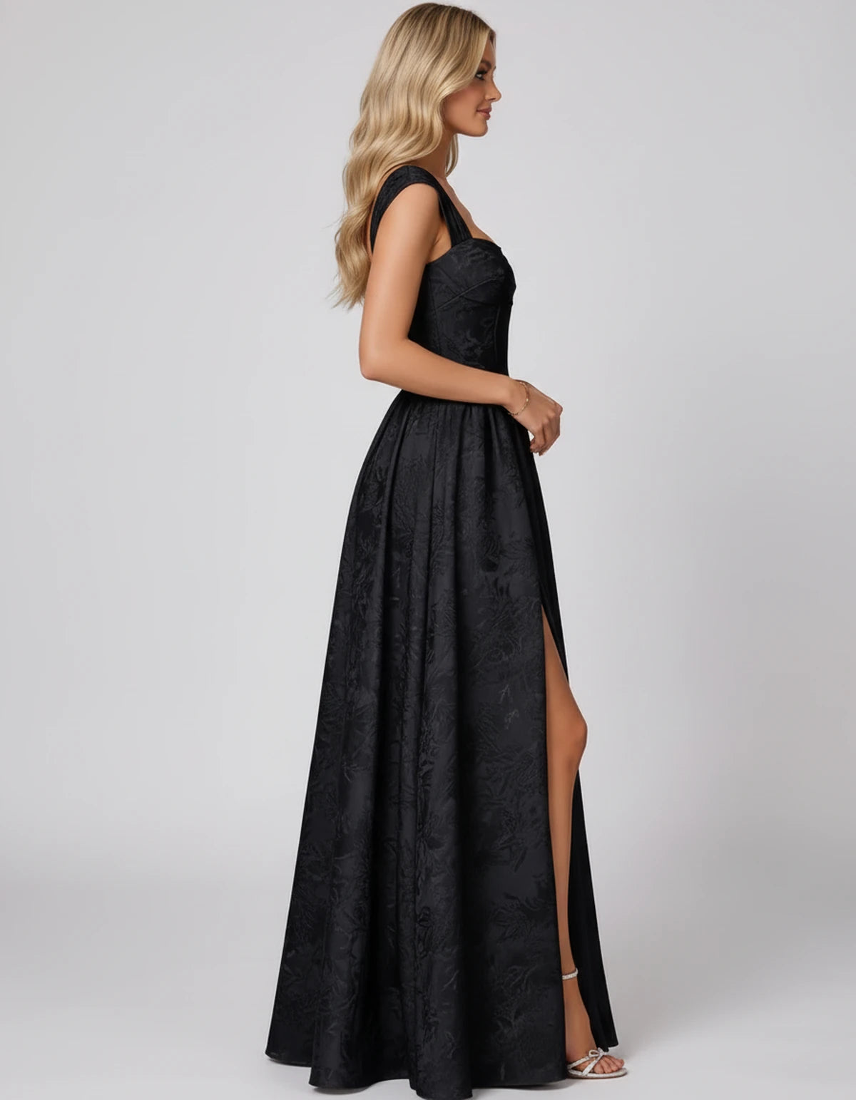 Montaigne Maxi Dresses — Black | SKU: RB-ab46ec-black-2,RB-ab46ec-black-4,RB-ab46ec-black-6,RB-ab46ec-black-8,RB-ab46ec-black-10,RB-ab46ec-black-12,RB-ab46ec-black-14,RB-ab46ec-black-16,RB-ab46ec-black-16 Plus,RB-ab46ec-black-20 Plus,RB-ab46ec-black-24 Plus,RB-ab46ec-black-22W