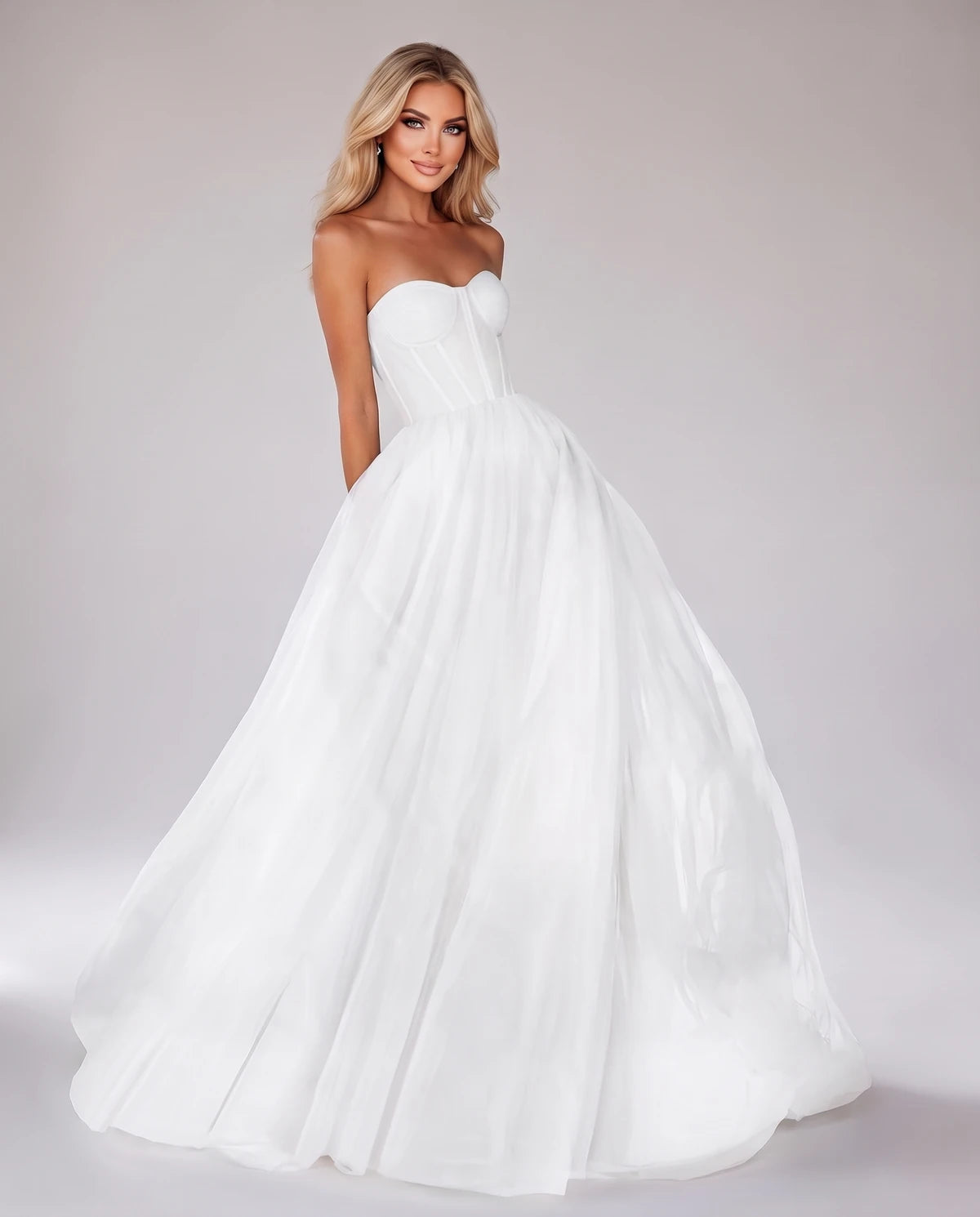 Morvenna Maxi Dresses — White