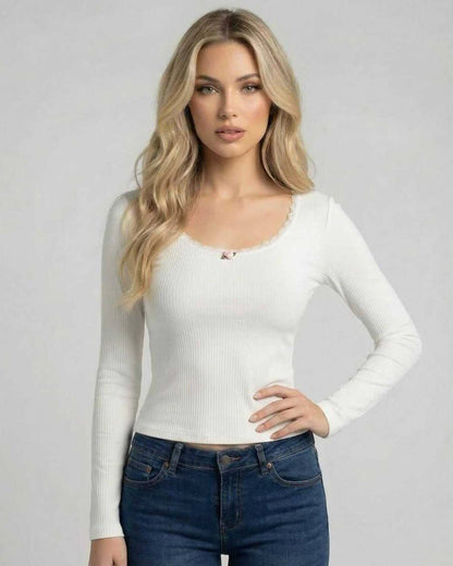 Orma Pullover by RAMBLION, chic white sweater, comfortable ribbed fabric for stylish occasions.