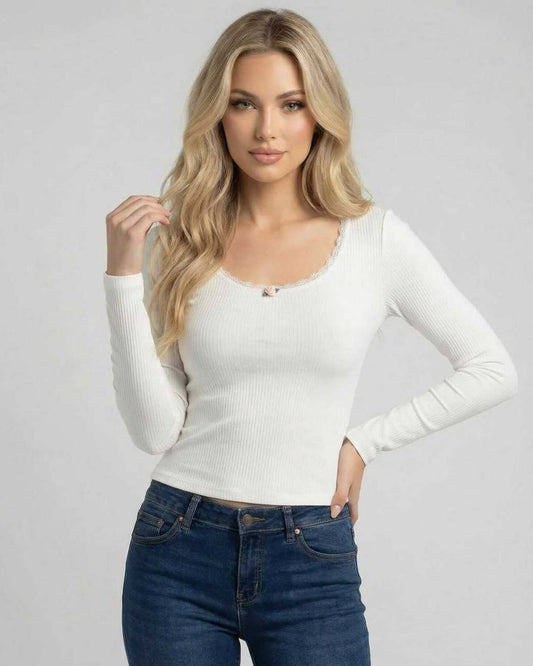 Orma Pullover by RAMBLION, stylish white ribbed sweater for women, perfect for casual occasions, soft and comfortable.