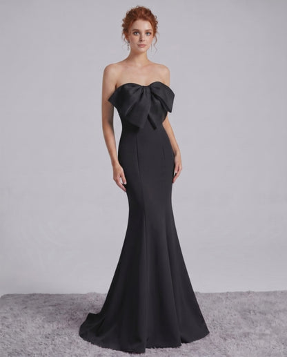Ramblion Yuna maxi dress — runway video 4 · styled for prom and cocktail season
