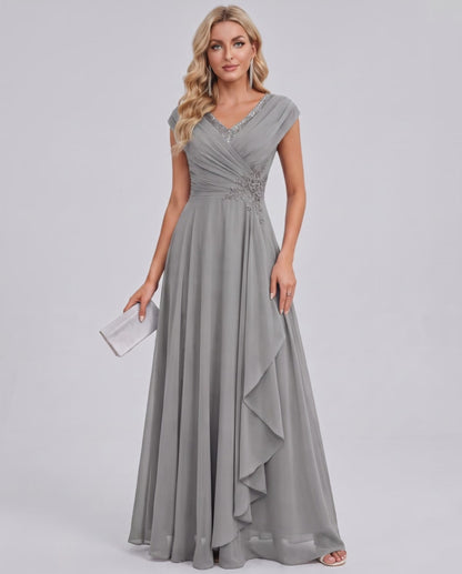 Elaris Maxi Dress