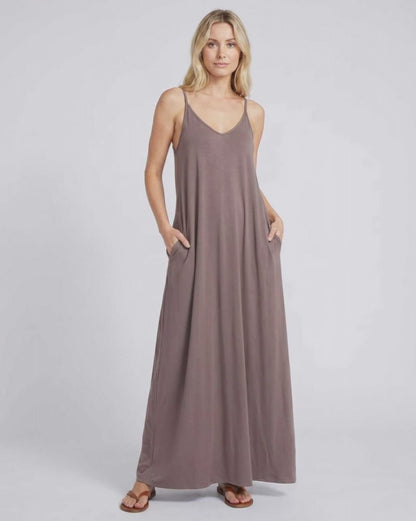 Ramblion Eva maxi dress — runway video 4 · styled for prom and cocktail season