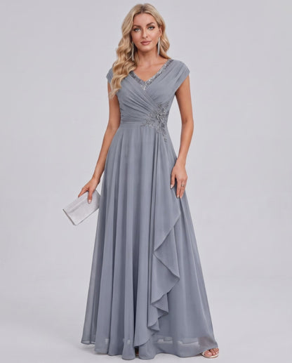 Elaris Maxi Dress