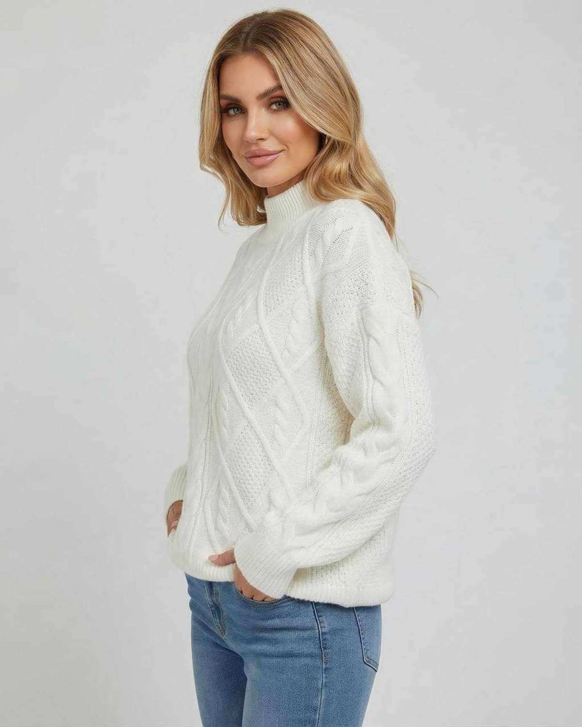 Chiffon Sweater by RAMBLION, cozy white oversized cable knit, perfect for stylish outings and everyday wear.