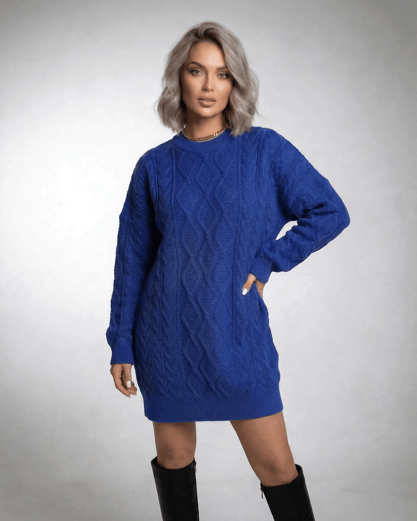 Ilsa Mini Dress in deep blue, 95% Polyester, cozy cable knit, perfect for stylish and comfortable looks by RAMBLION.