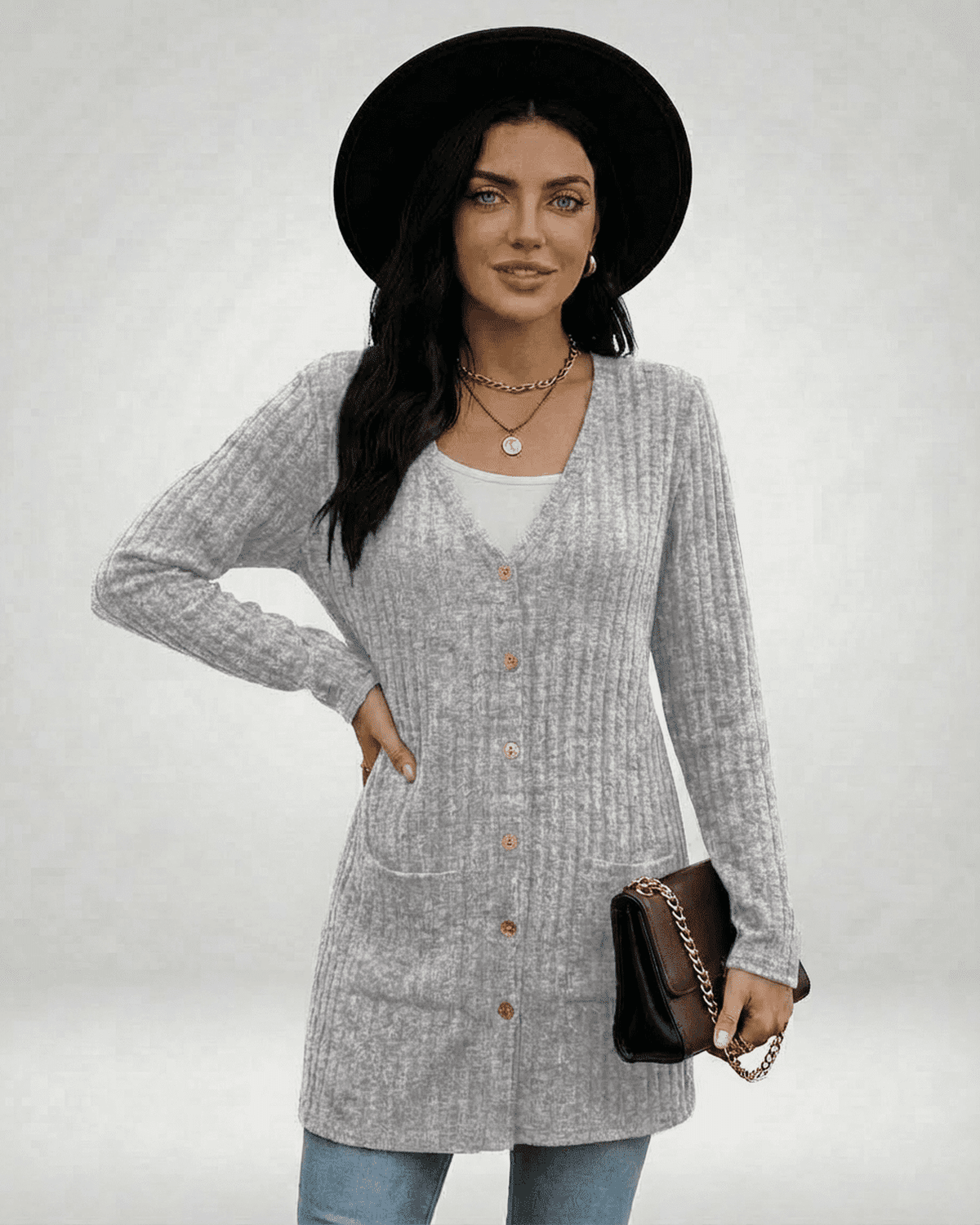 Onif Cardigan in light grey, V-neck, ribbed design for comfort and style, perfect for casual outings, by RAMBLION.
